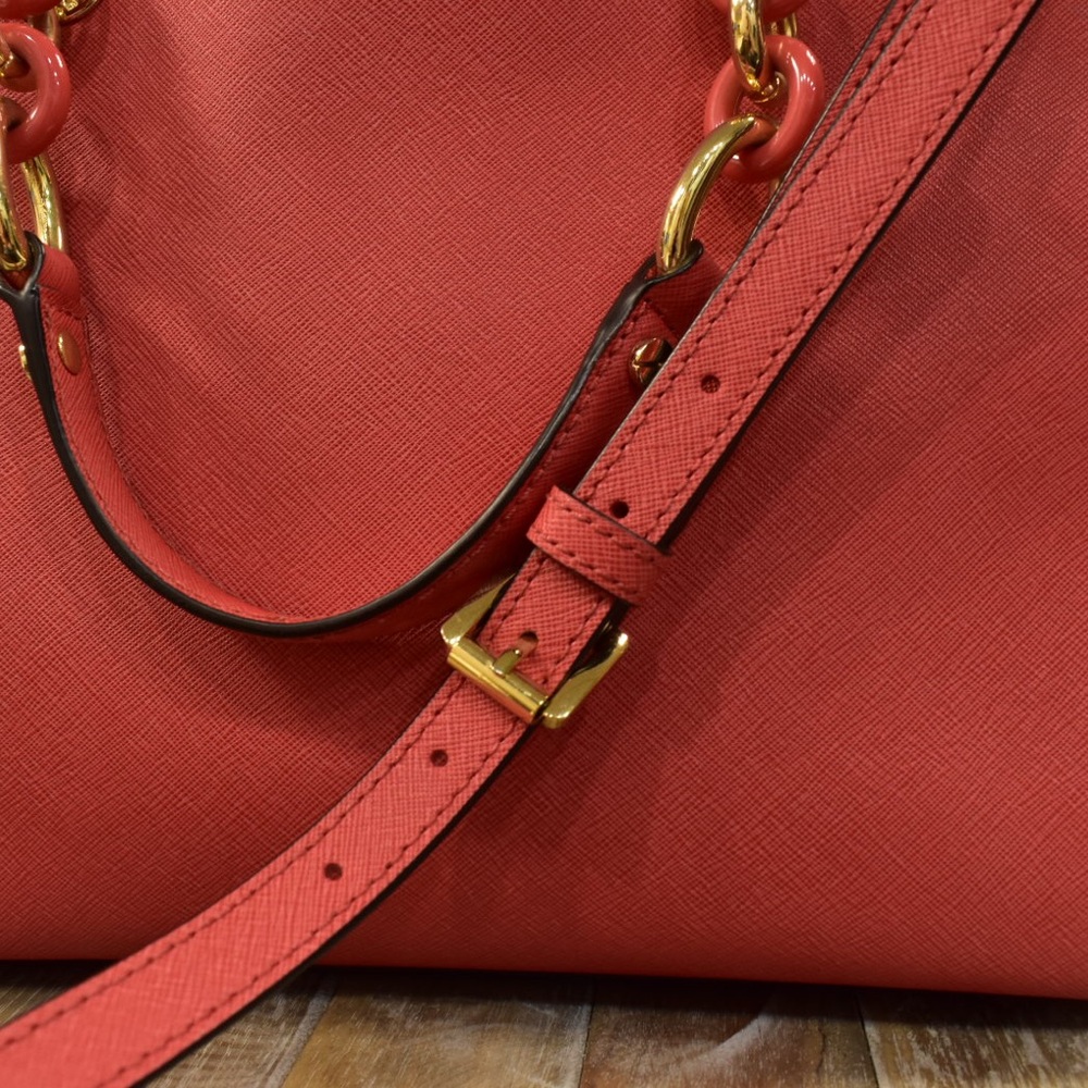 SOLD❌Coral MK 💥 💫NWOT💫 - Picture 6 of 8